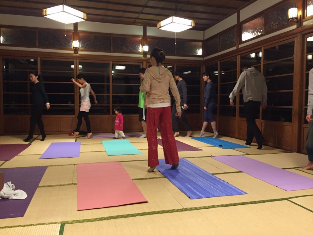 20170108庭園ヨガ_976