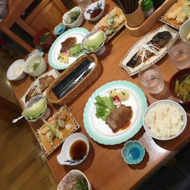 55ae3dc7b1e6eb7a8df7b0378611ba48-640x640